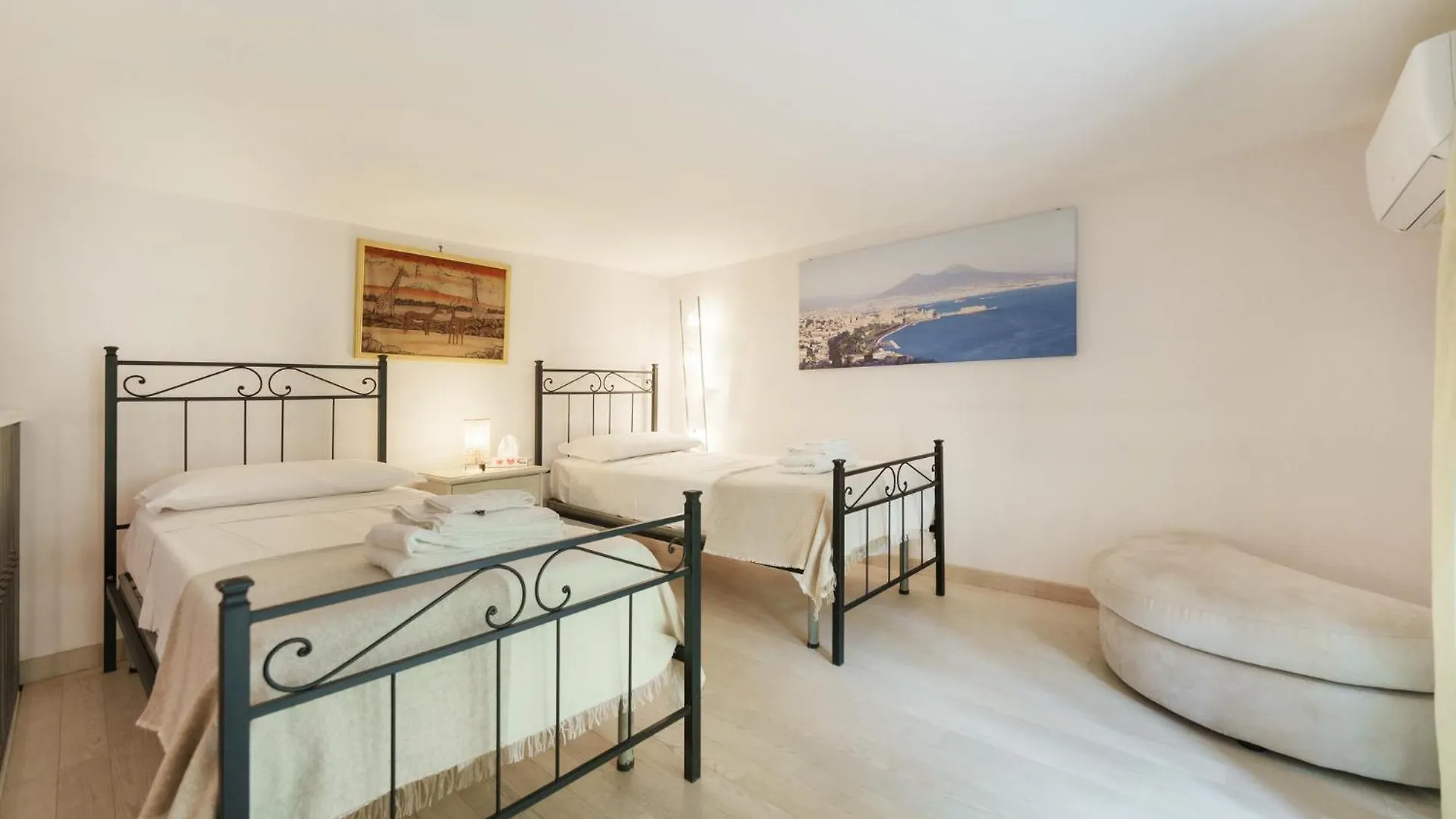 Art-Filled, Luxury Finished 2Br Escape In Vomero Apartment Naples Italy
